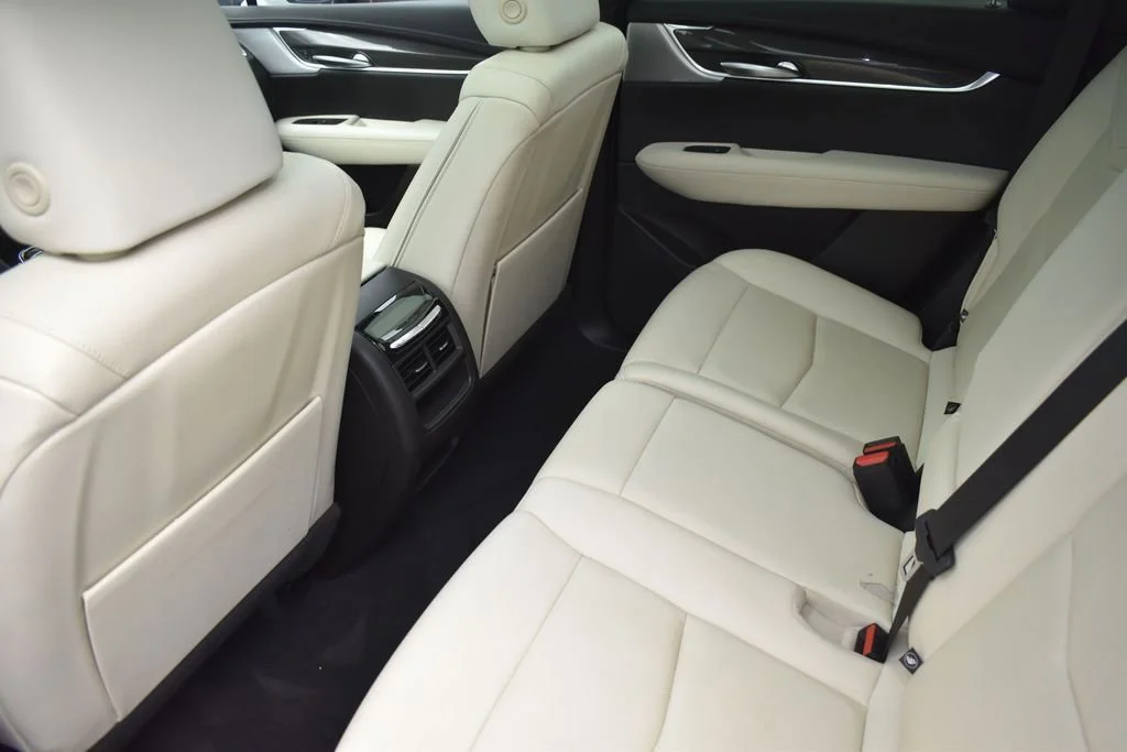 Certified Used 2023 Crystal White Tricoat Cadillac Sport image 26
