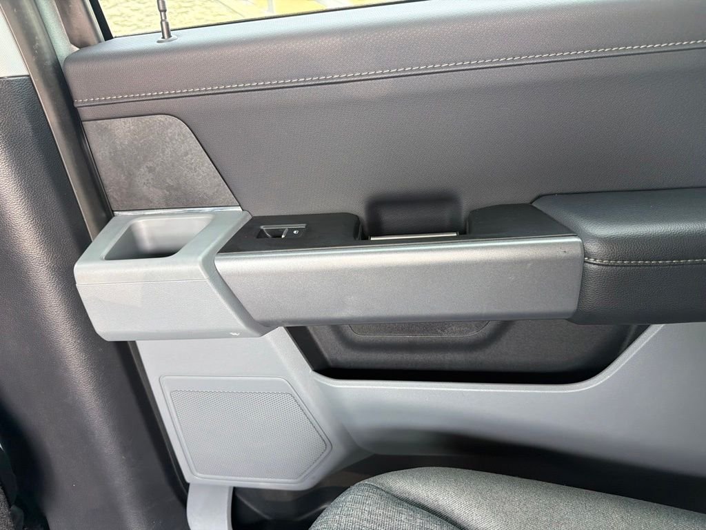Used 2024  Ford XLT image 15