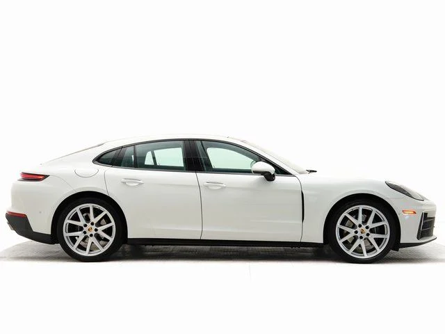 Certified Used 2024  Porsche 4 image 32