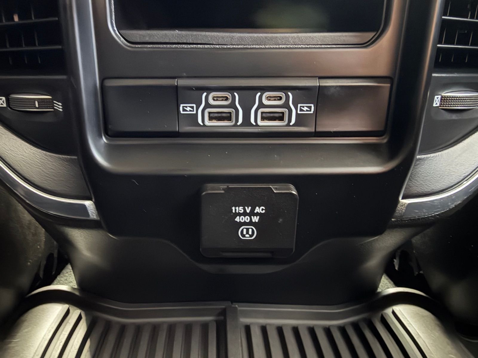 2023 RAM Ram 3500 Pickup Laramie - Photo 33