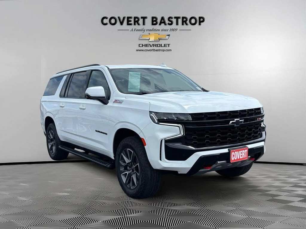 Used 2023 White Chevrolet Z71 image 7
