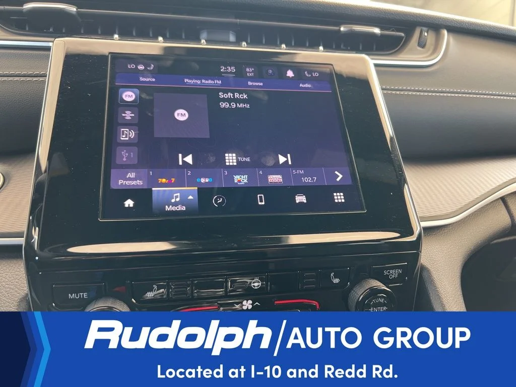 Used 2025 Silver Jeep Altitude image 20