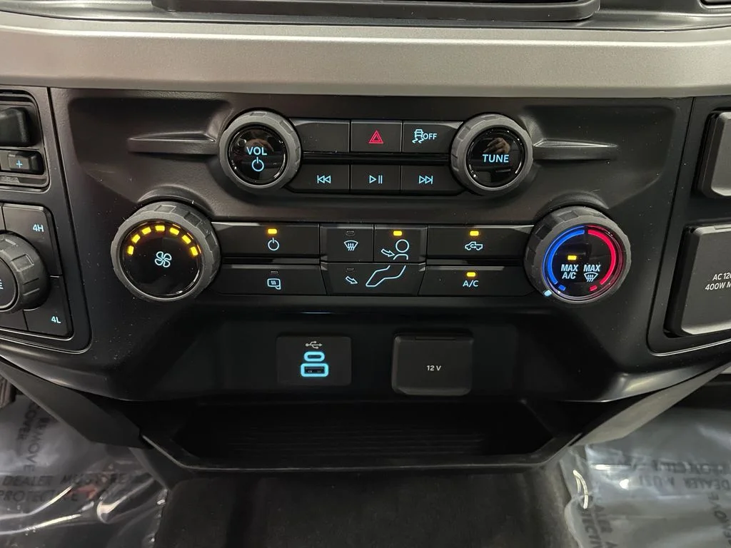 2026 Ford F-250 Super Duty XLT - Photo 17