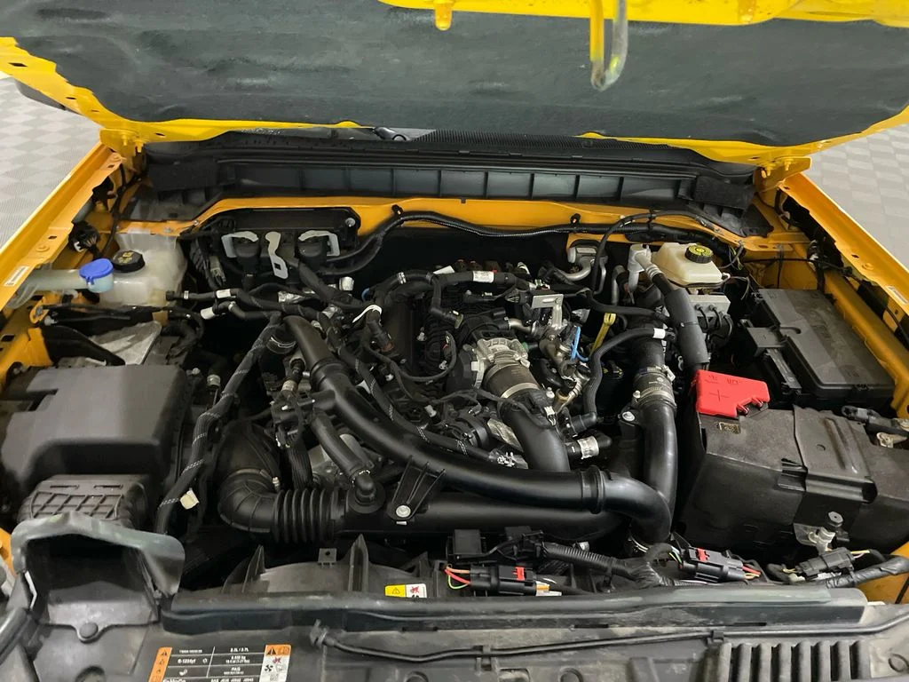 Used 2022 CYBER ORANGE MET TRI-COAT Ford Wildtrak image 34