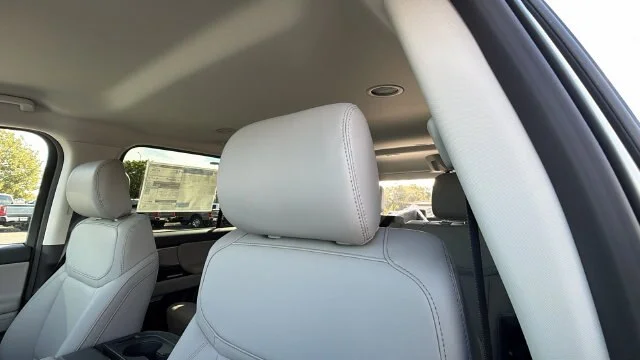 New 2027 Star White Metallic Tri-Coat Ford Active image 55