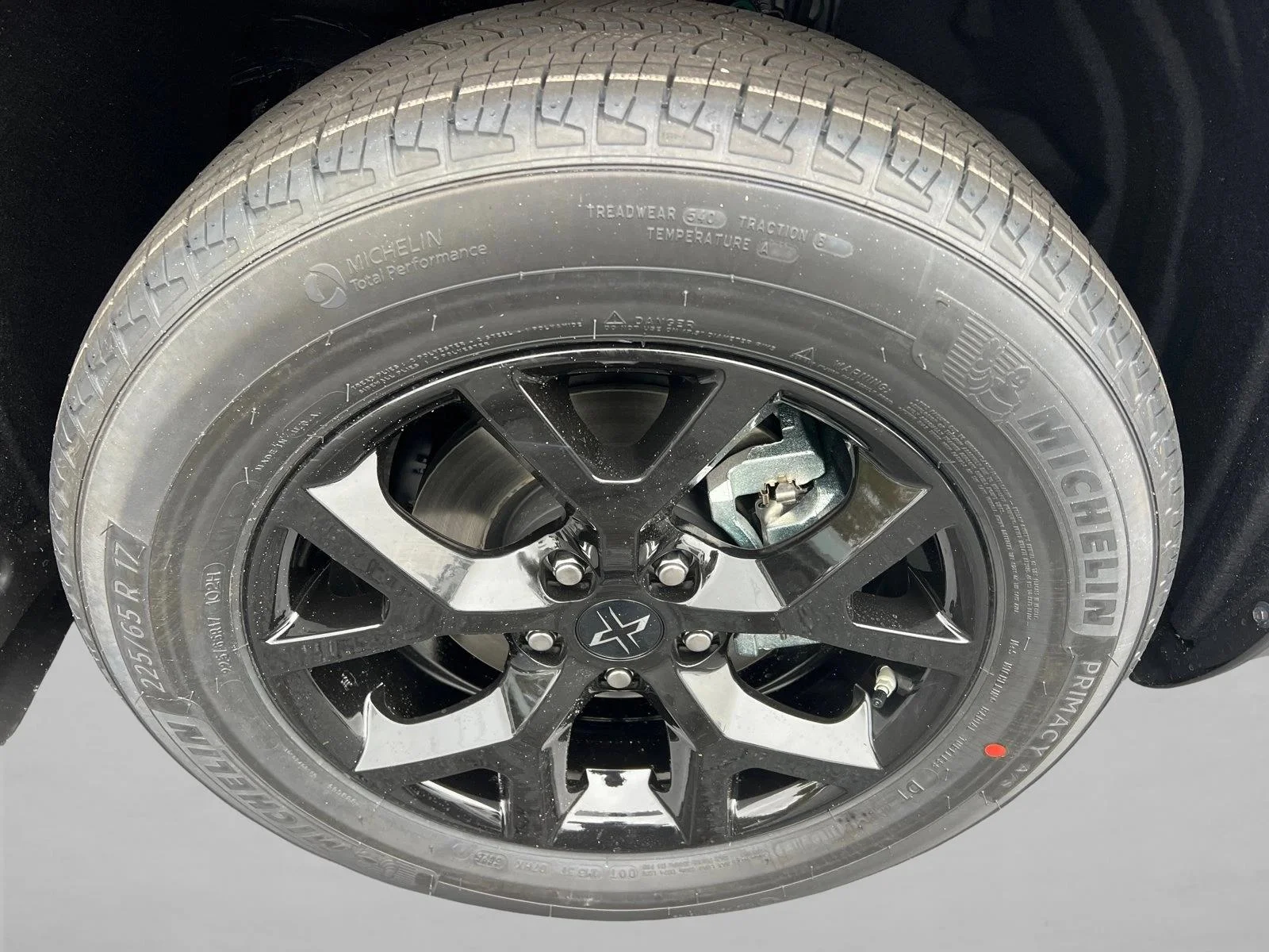 New 2025 Magnetic Gray Metallic Toyota LE image 12