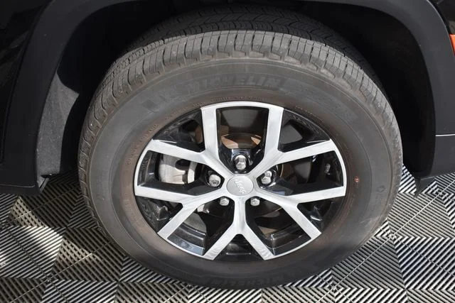 Used 2021 Black Jeep Limited X image 27