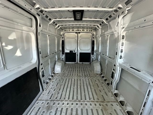 Used 2025 White Ram High Roof image 27