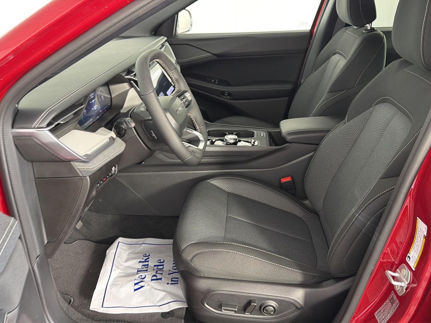 New 2026 Red Hot Pearl-Coat Exterior Paint Jeep Laredo image 10