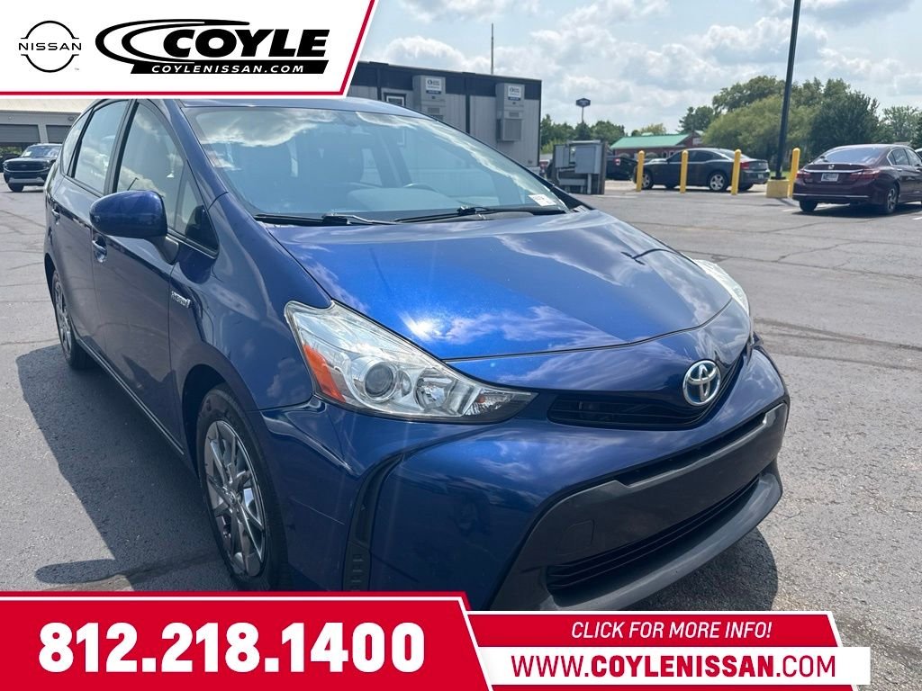 Used 2015 Blue Toyota Five image 1