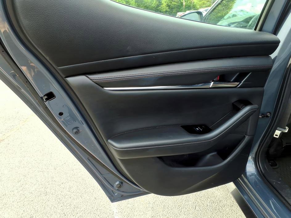 Used 2021 Polymetal Gray Metallic Mazda Premium image 12