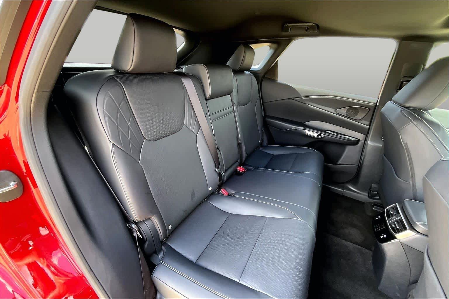 Certified Used 2026 Matador Red Mica Lexus Premium+ image 20