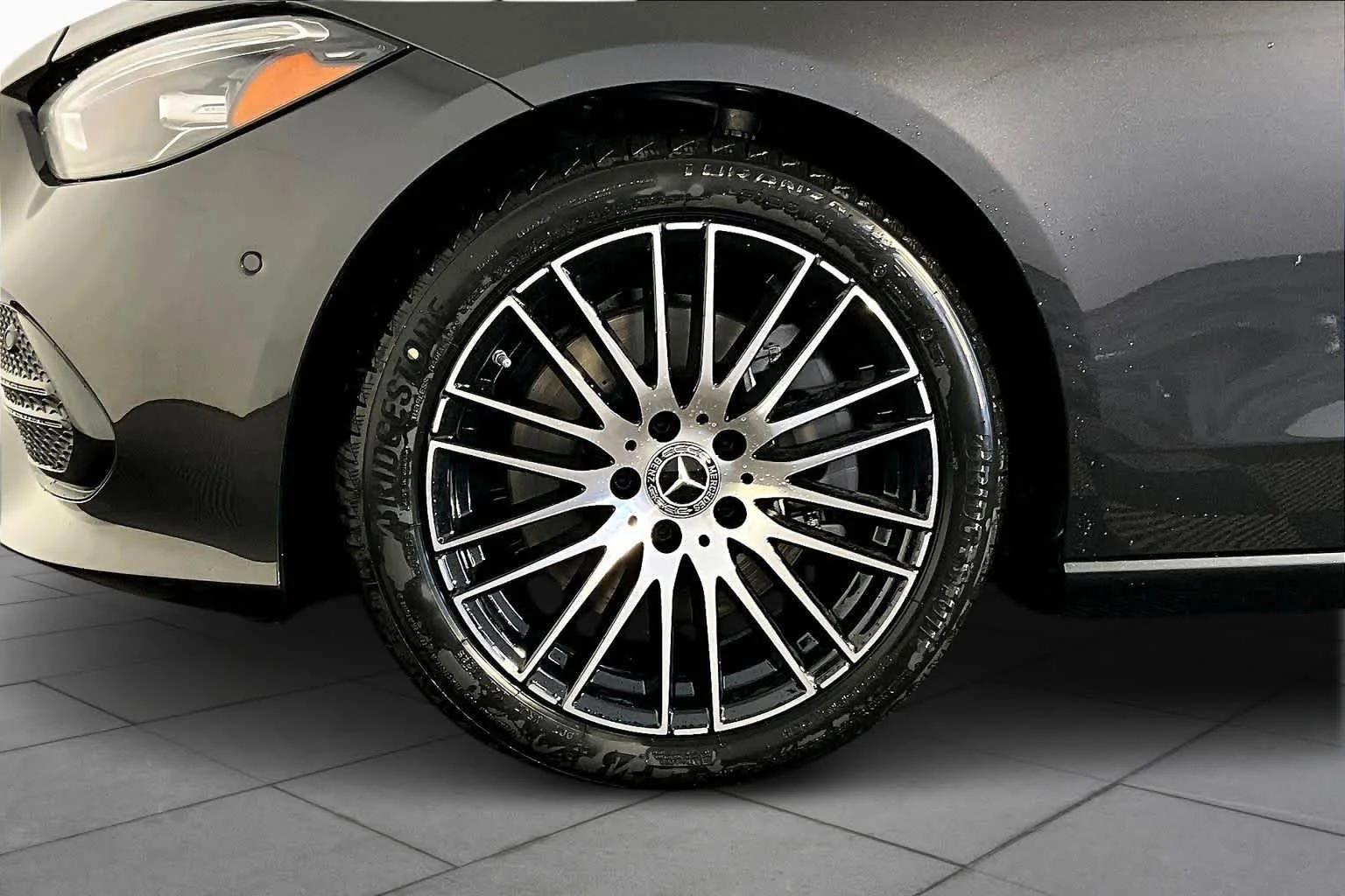 New 2026 Graphite Grey Metallic Mercedes-Benz C 300 image 17