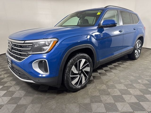 New 2026 Mountain Lake Blue Metallic Volkswagen 2.0T SE w/Technology image 8