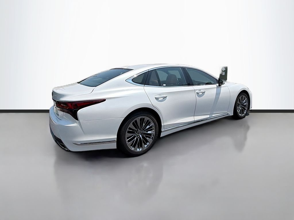 Used 2021 White Lexus 500 Base image 5