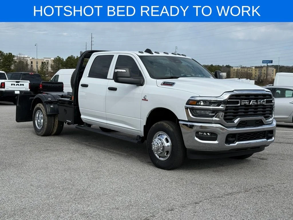 New 2026 Bright White Clearcoat RAM Tradesman image 7