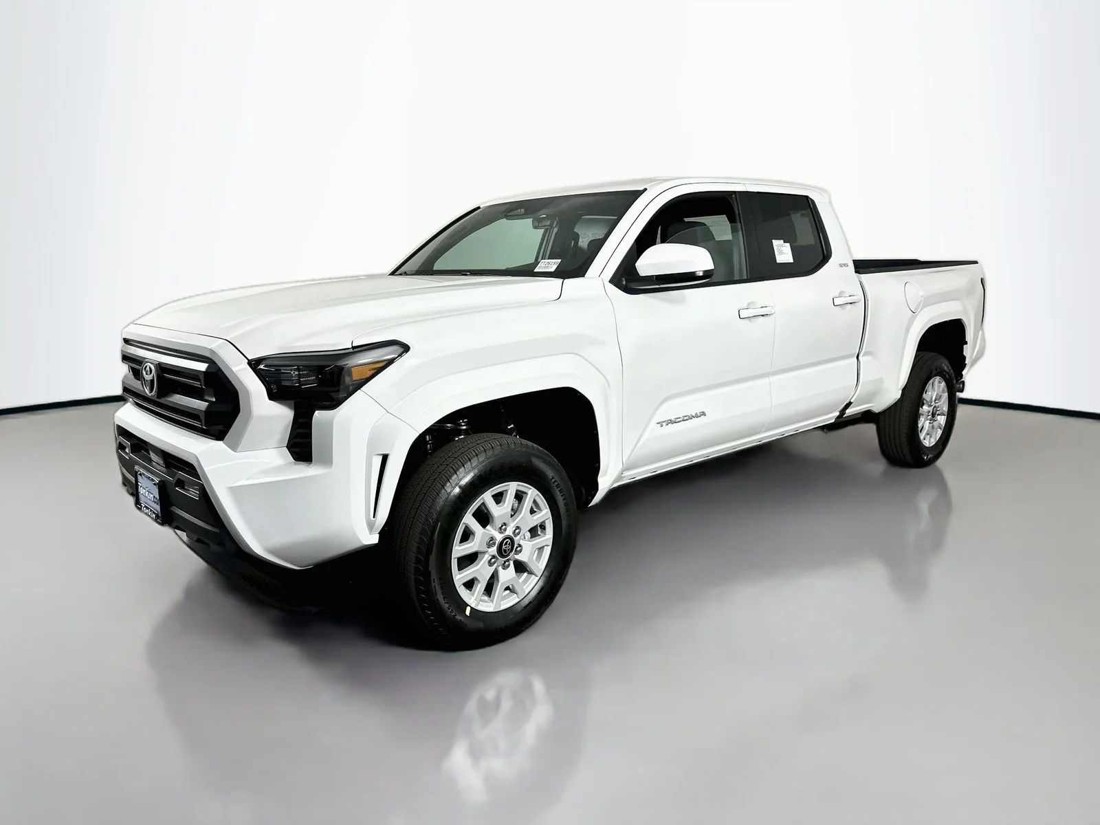 New 2026 Ice Cap Toyota  SR5 image 3