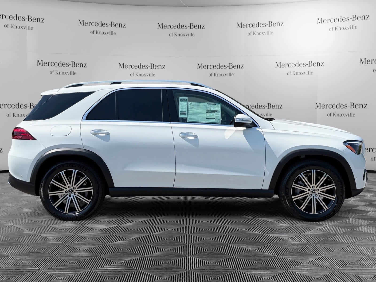 Used 2026 Polar White Mercedes-Benz GLE 350 image 6