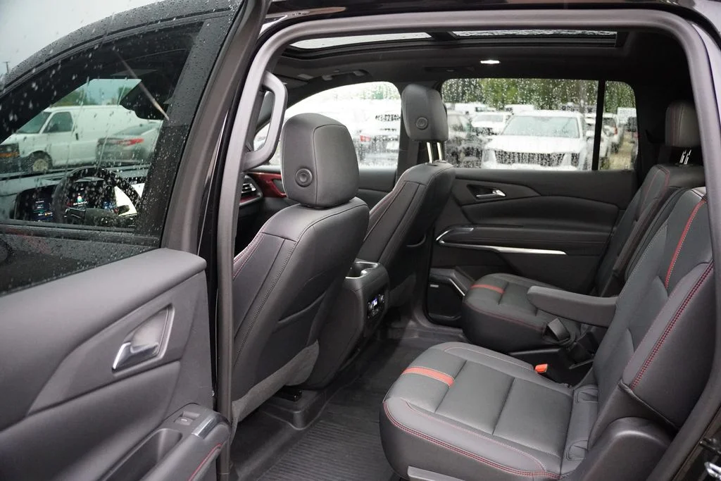 Used 2024 Mosaic Black Metallic Chevrolet RS image 16