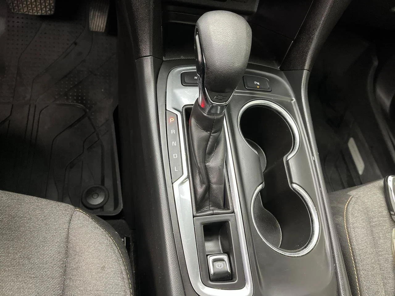 2024 Chevrolet Equinox LT - Photo 25