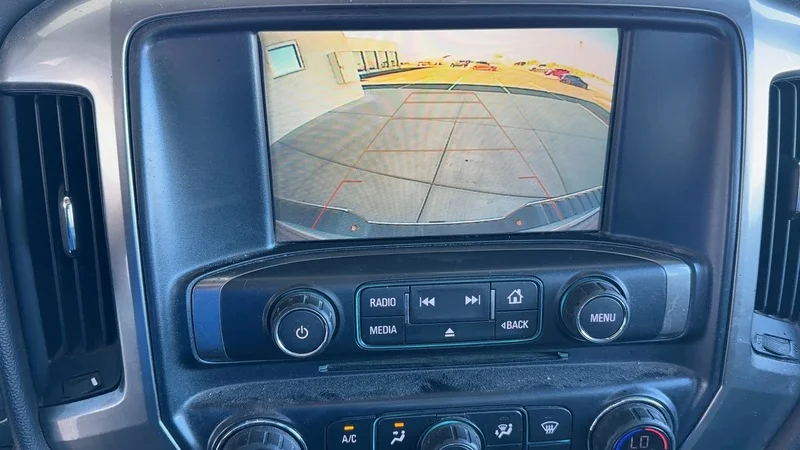 Used 2018 CAJUN RED TINTCOAT Chevrolet LT image 11