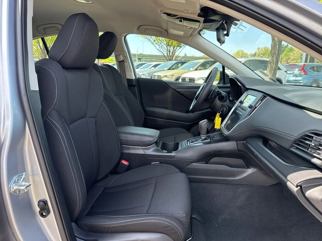 Used 2024 Silver Subaru Base image 27