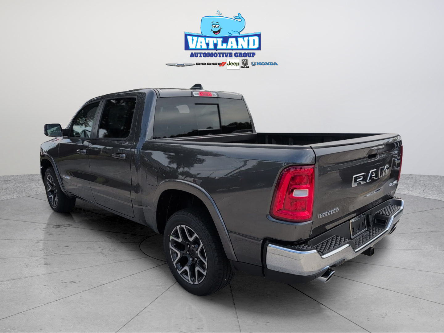 New 2026 Granite Crystal Metallic Clear-Coat Exterior Paint RAM Laramie image 6