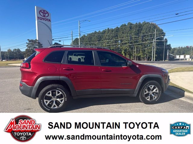 Used 2015 Jeep Cherokee Trailhawk with VIN 1C4PJMBS9FW538090 for sale in Albertville, AL