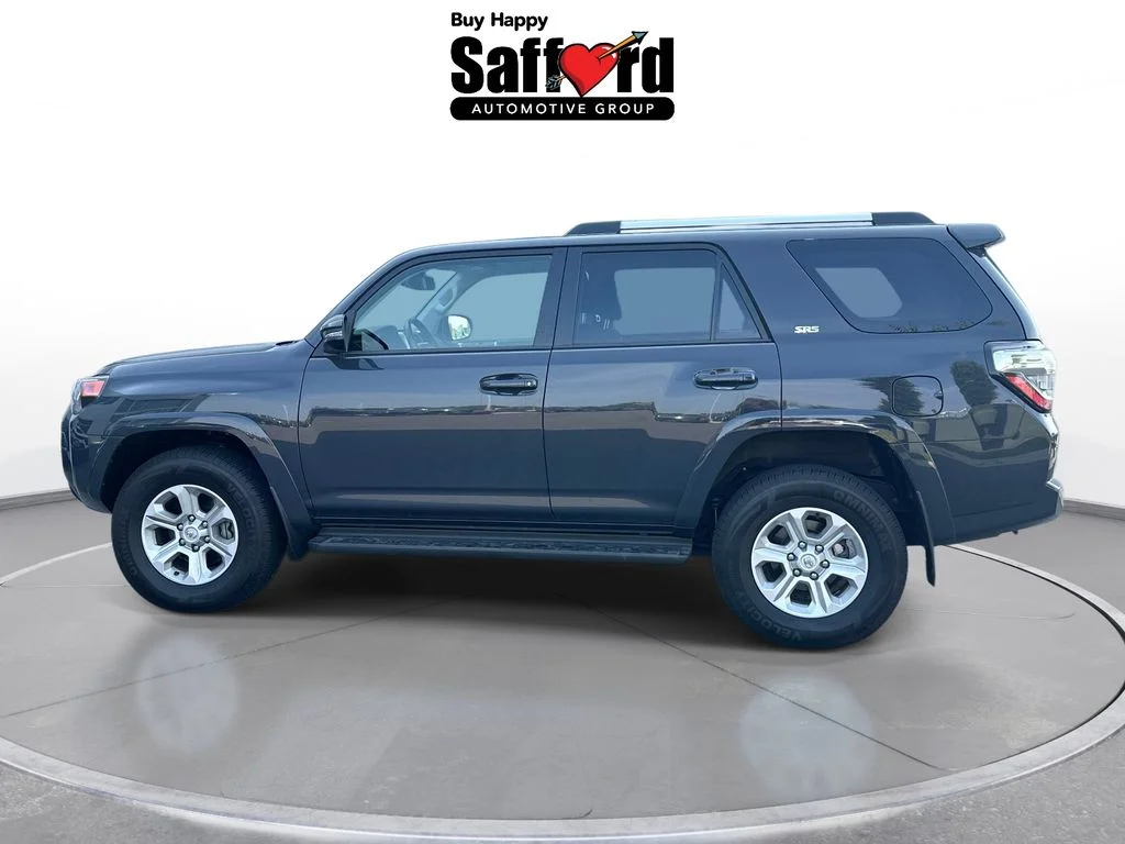 Used 2024  Toyota SR5 Premium image 4