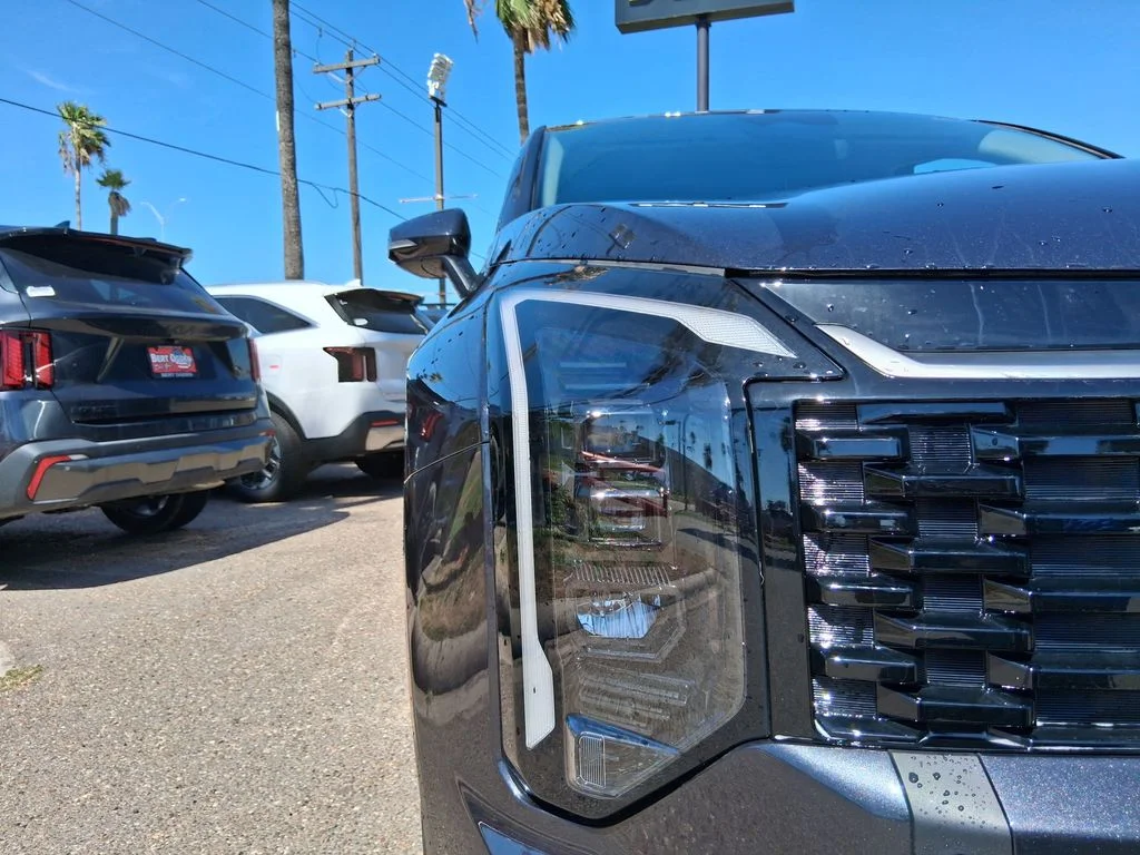 New 2026 Gray Kia EX image 3