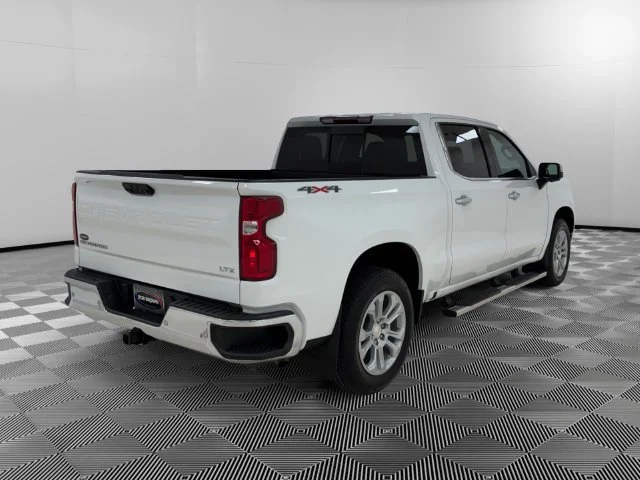 Certified Used 2026 Summit White Chevrolet LTZ image 5
