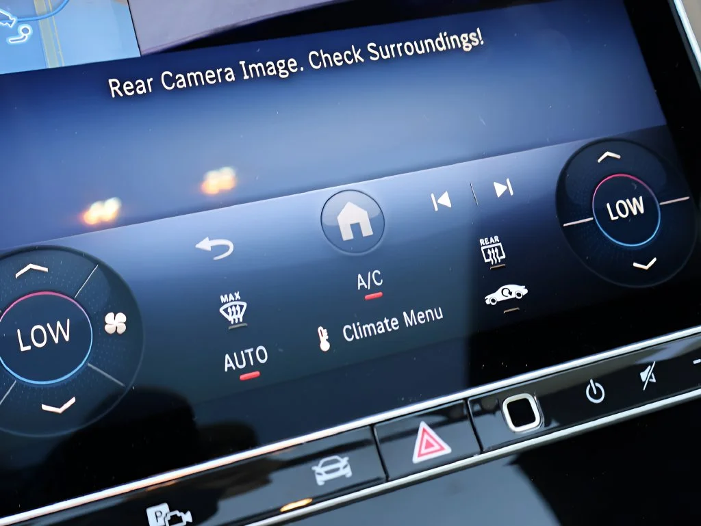 New 2027 Grey831 Mercedes-Benz GLC 300 image 29