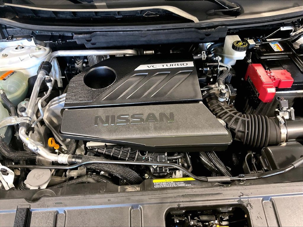 Used 2023 White Nissan SV image 33