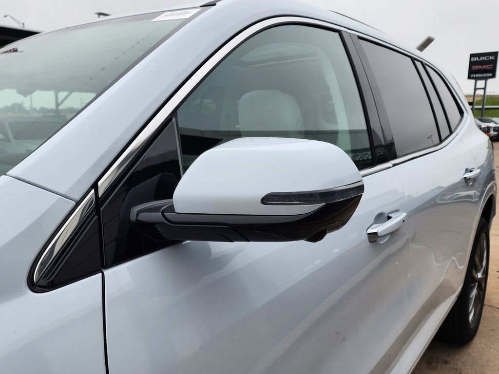 2026 Buick Enclave Avenir - Photo 12