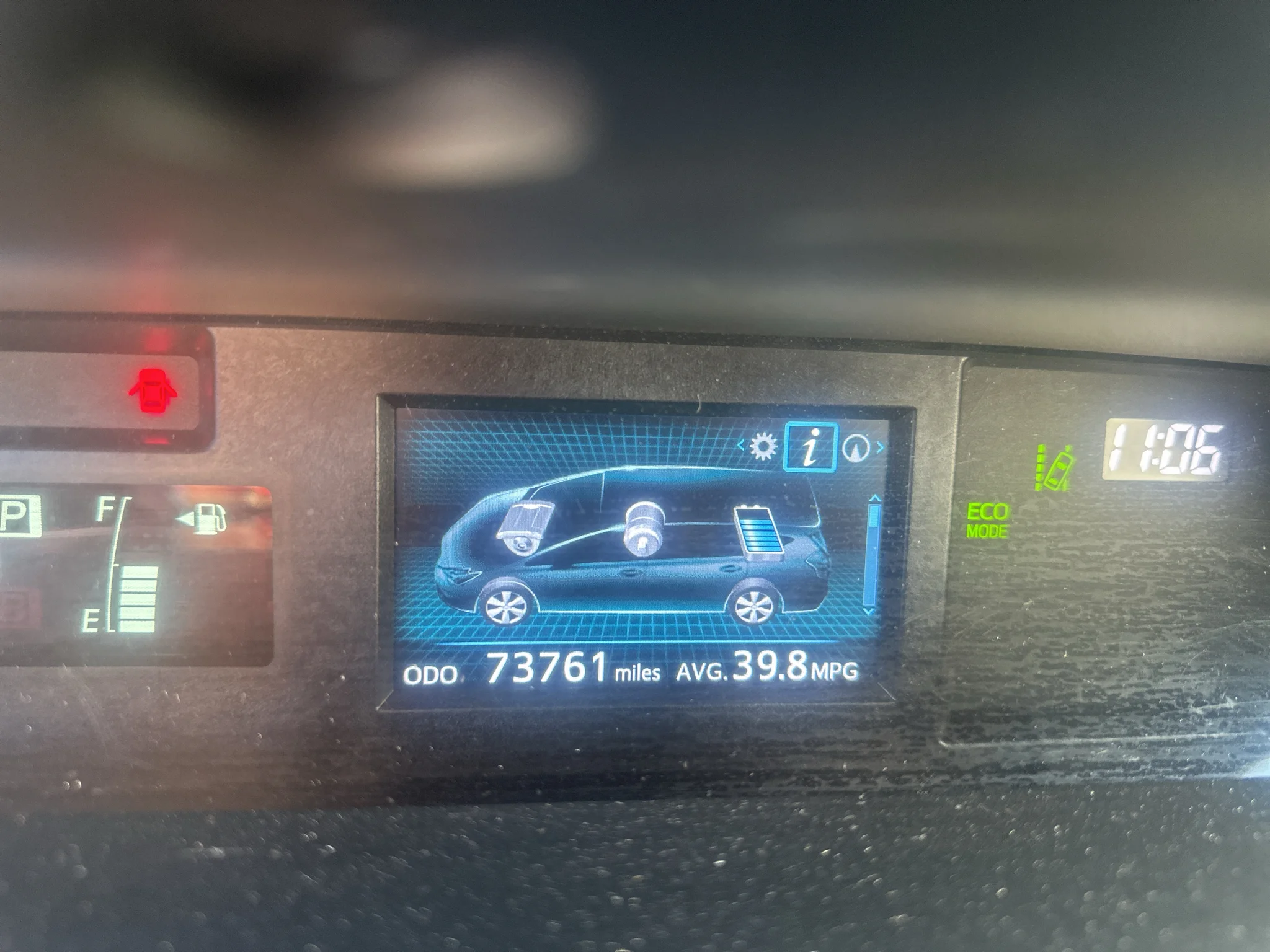 Used 2015 Absolutely Red Toyota Five image 14