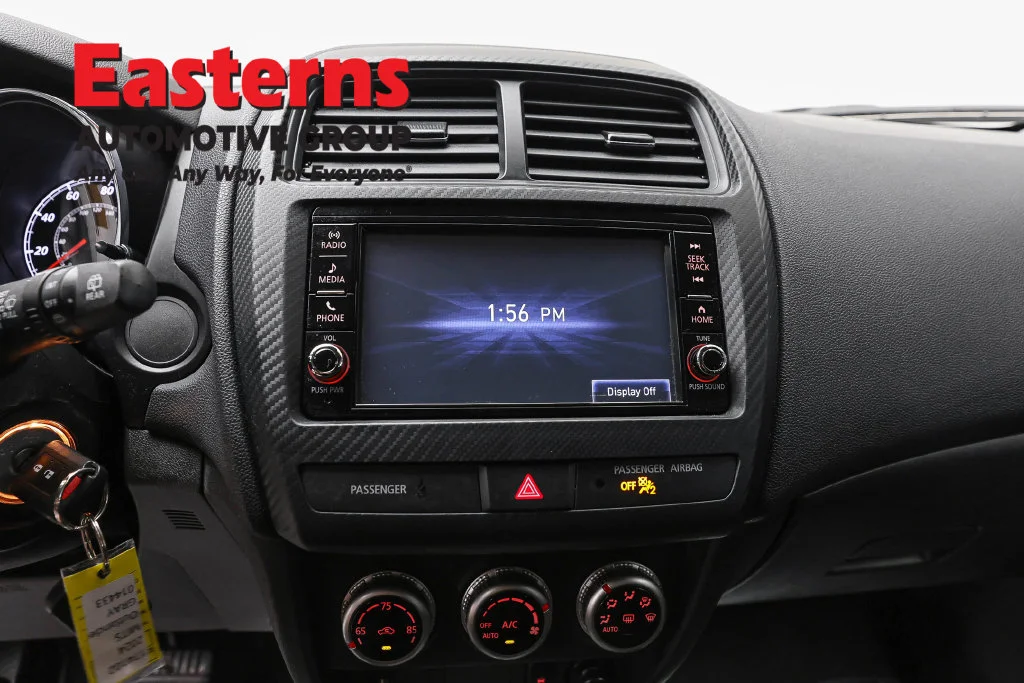 Used 2024 Gray Mitsubishi 2.0 ES image 12
