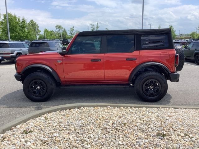 Used 2022 Chili Pepper Red Ford Wildtrak image 6