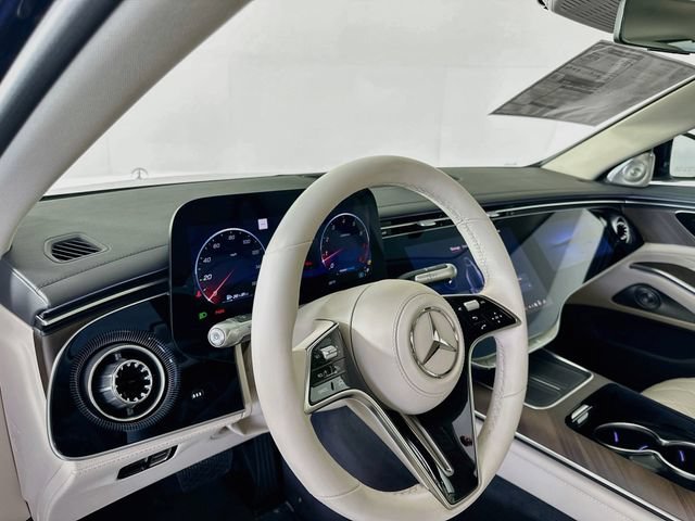 New 2027 Nautical Blue Metallic Mercedes-Benz S 580 image 39