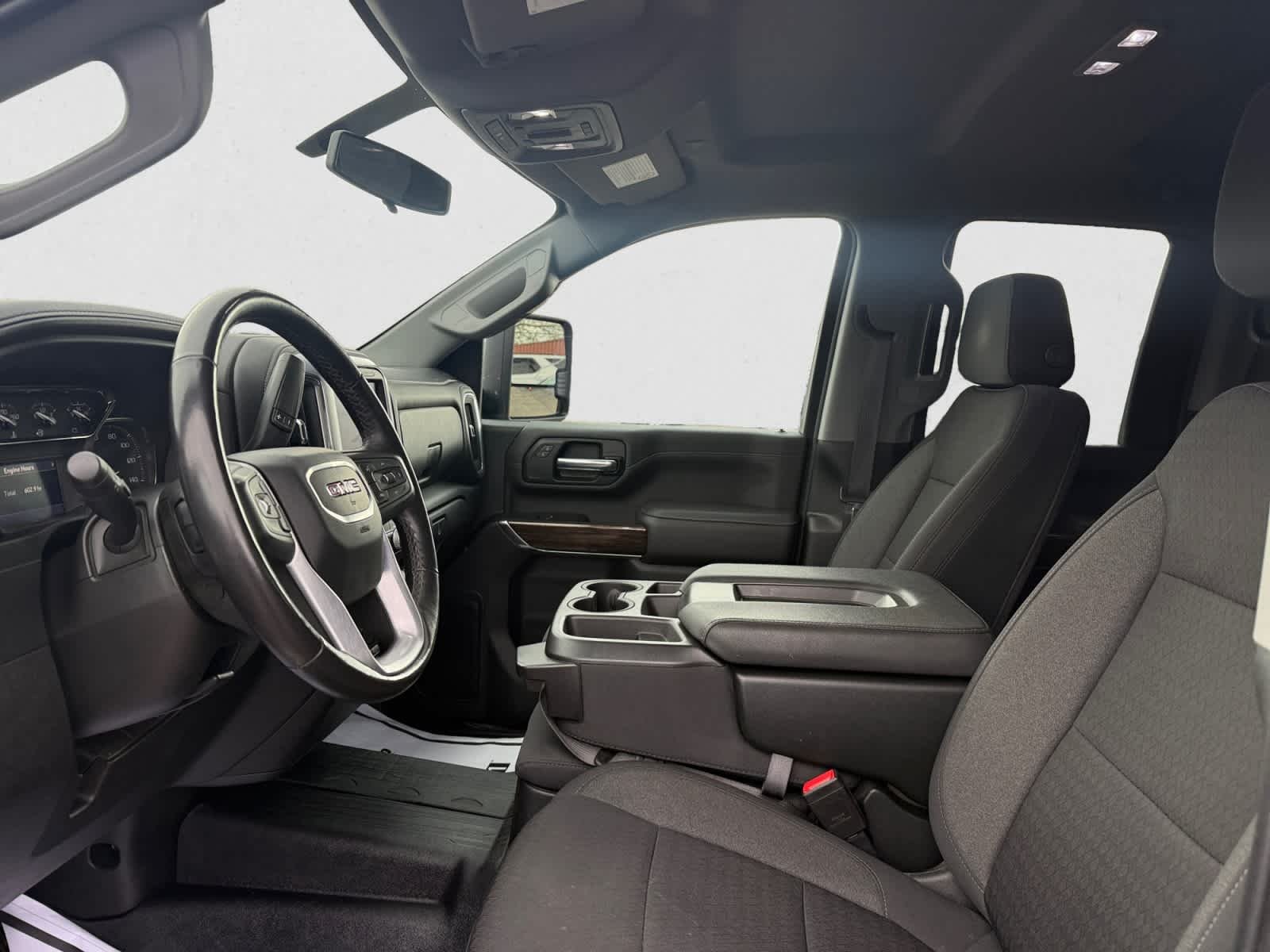 Used 2022 Cayenne Red Tintcoat GMC SLE image 15