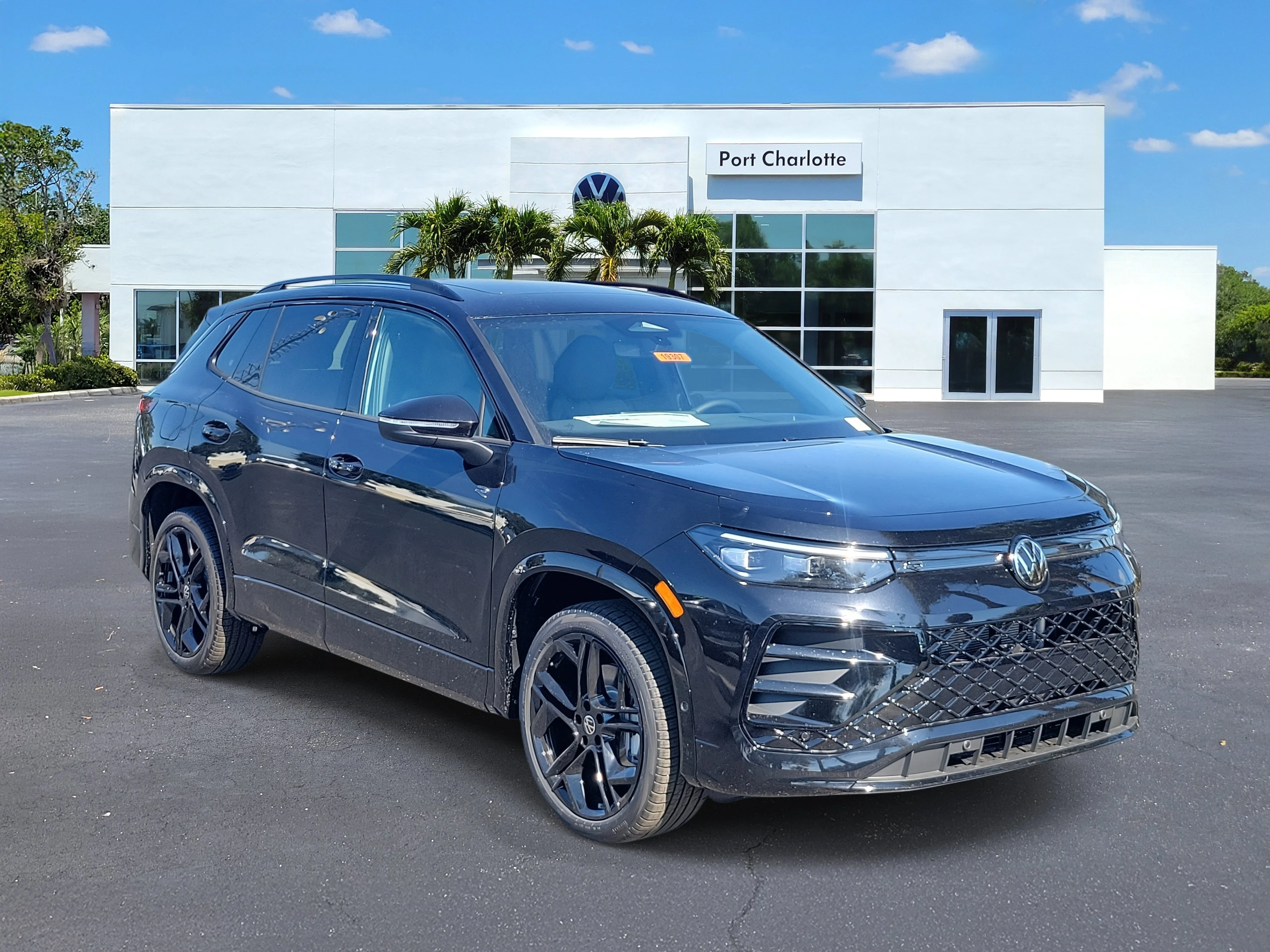 2026 Volkswagen Tiguan SE R-LINE BLACK - Photo 32
