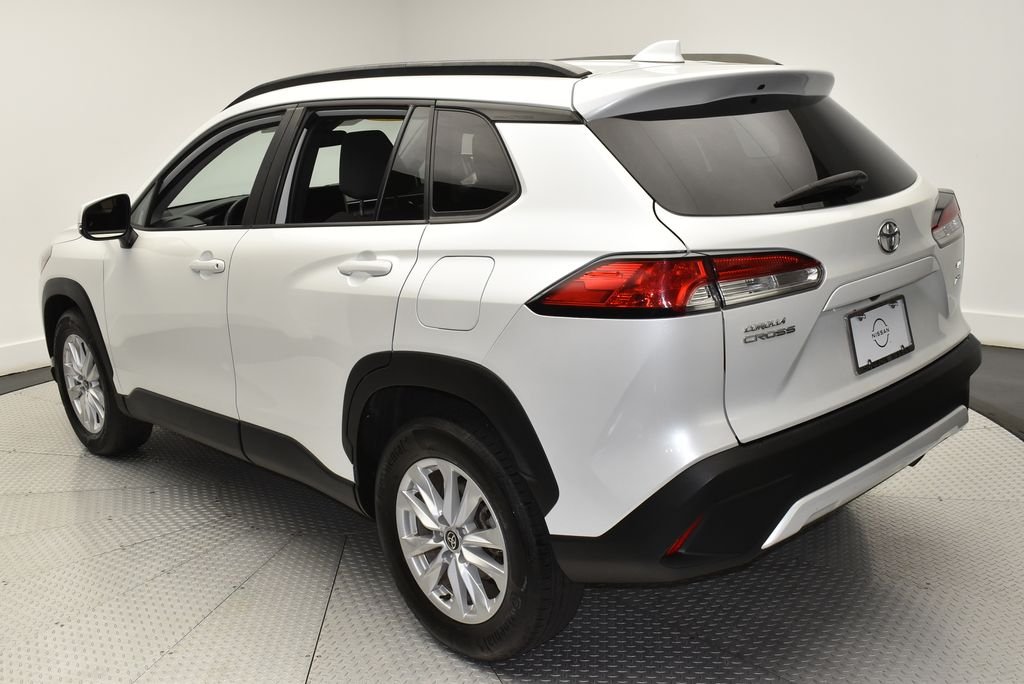 Used 2023 Beige Toyota LE image 7
