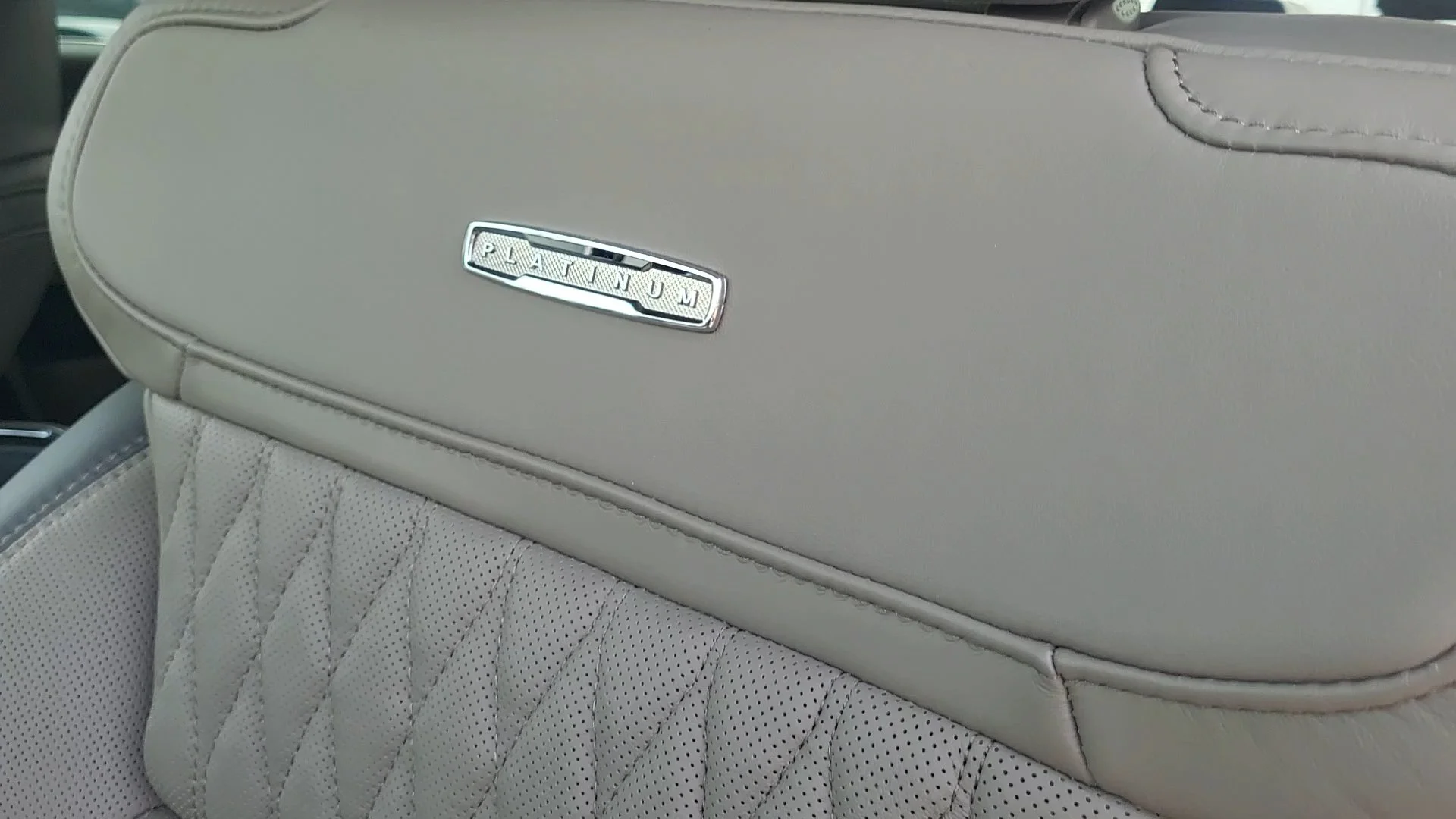 New 2026 Avalanche Ford Platinum image 12