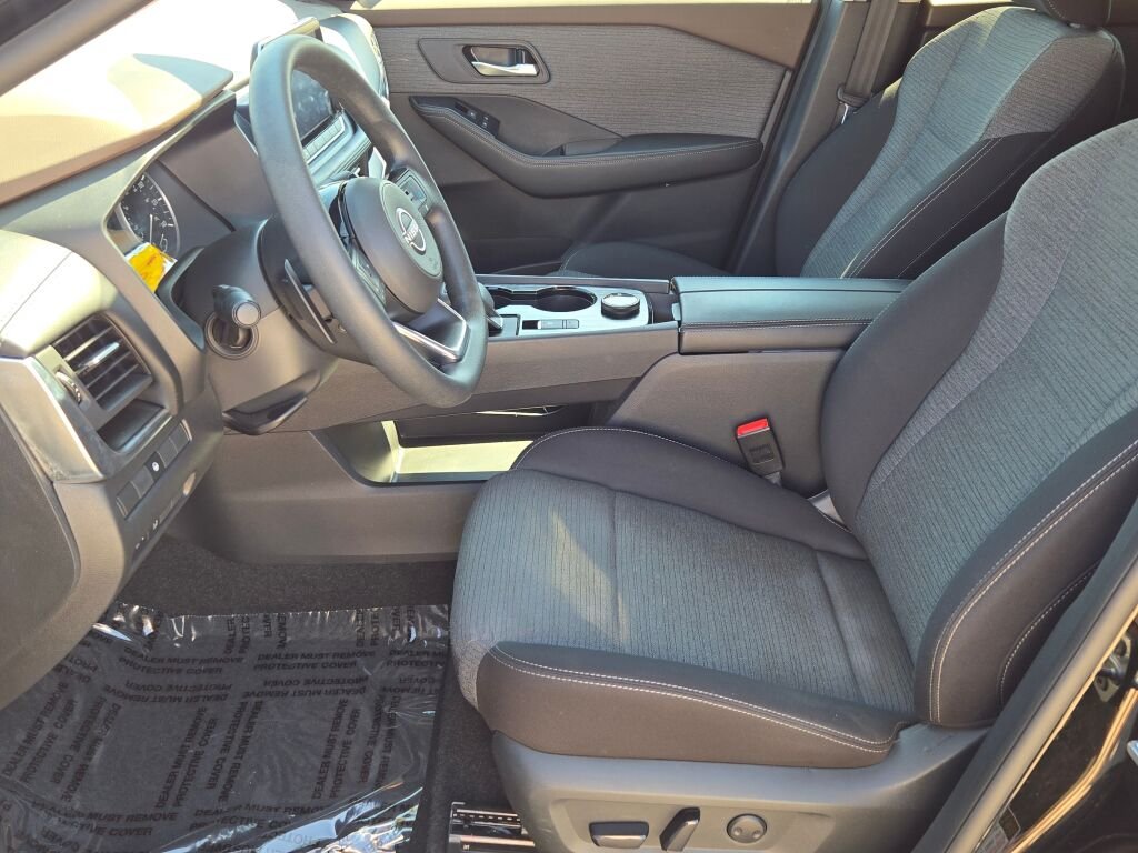Used 2023 Black Nissan SV image 22