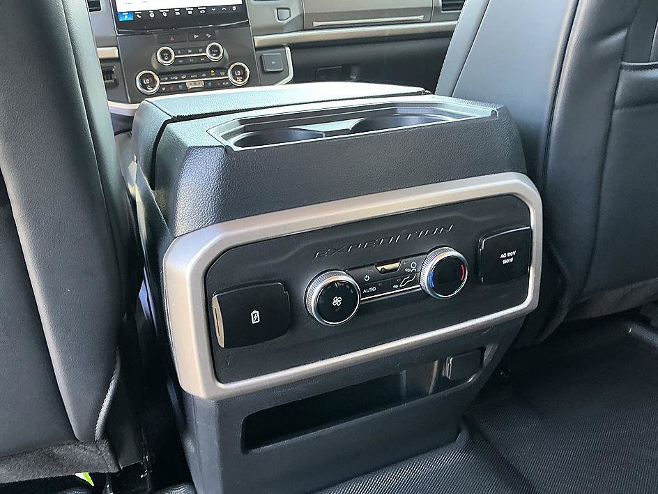 Used 2022 Black Metallic Ford XLT image 23