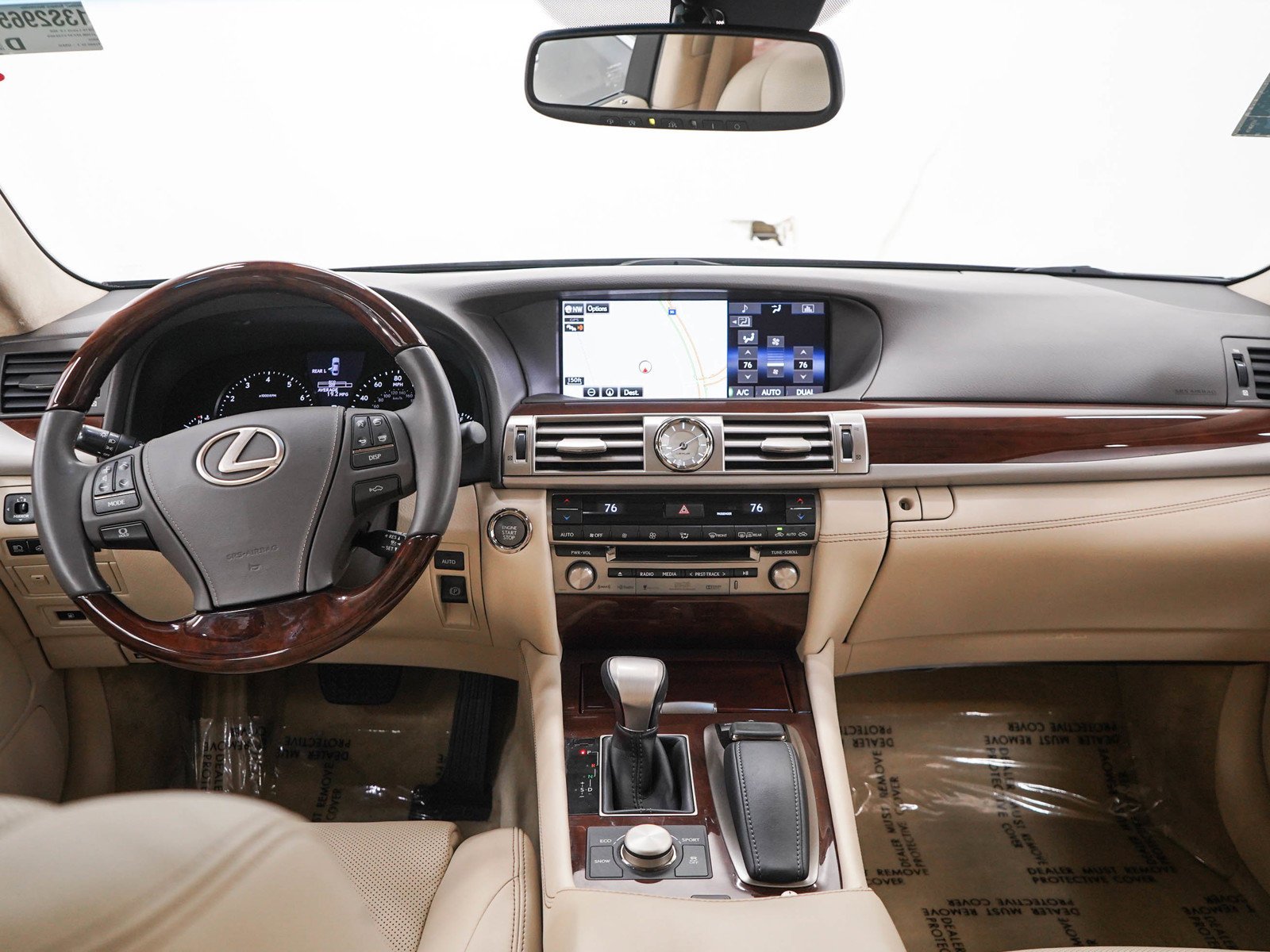 Used 2015 Obsidian Lexus 460 image 14