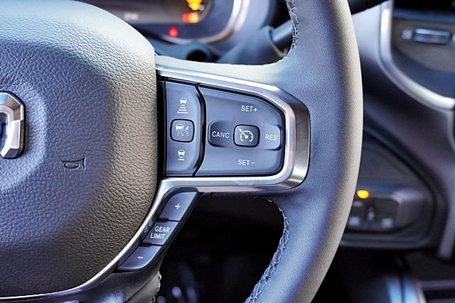 New 2026 Granite Crystal Metallic Clear-Coat Exterior Paint RAM Laramie image 45