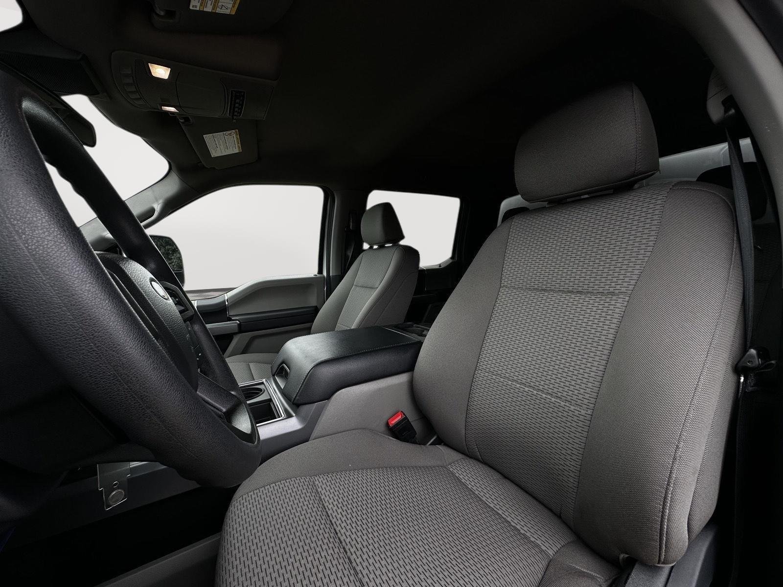 Used 2022 Oxford White Ford XLT image 11