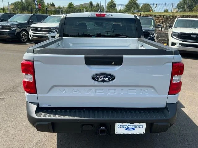 New 2026 Space White Metallic Ford XLT image 5