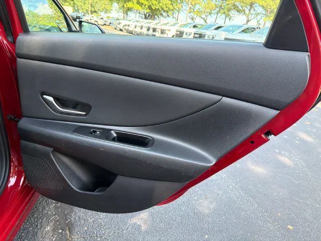 Used 2024 Red Hyundai SEL image 16