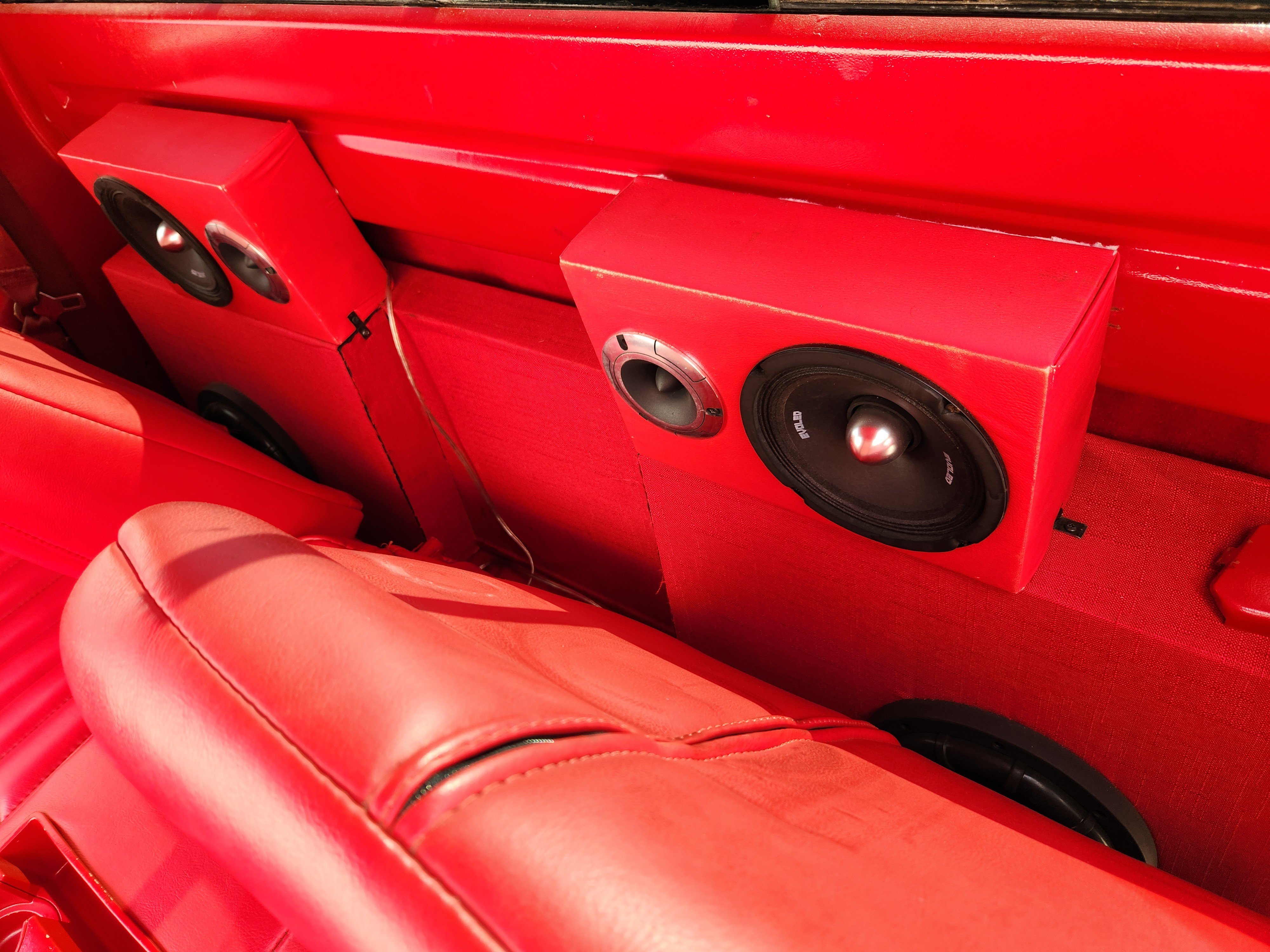 Used 1990 Red Chevrolet REG CAB 2WD 133WB image 28